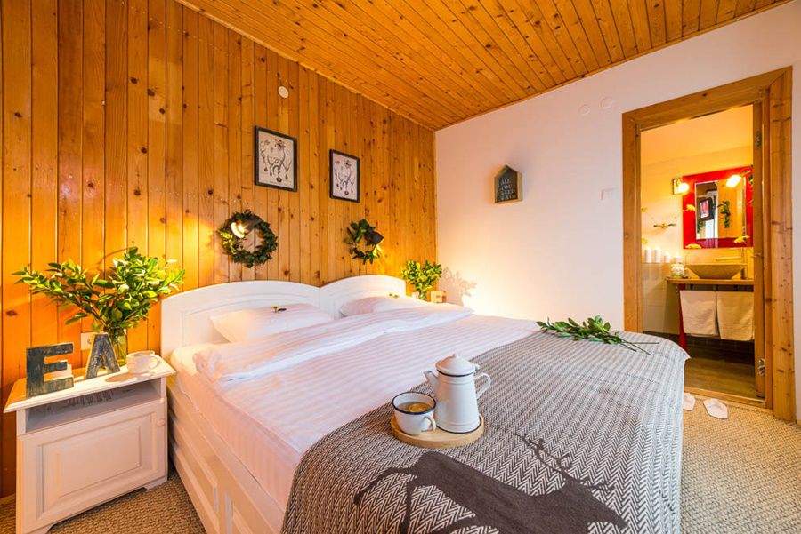 Hadar Chalet Hotel Бузау Екстериор снимка